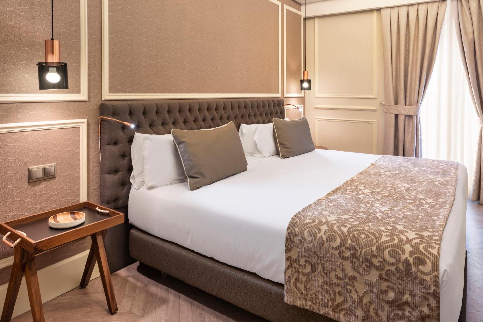 Premium Double or Twin Room,1588038483:JPEG