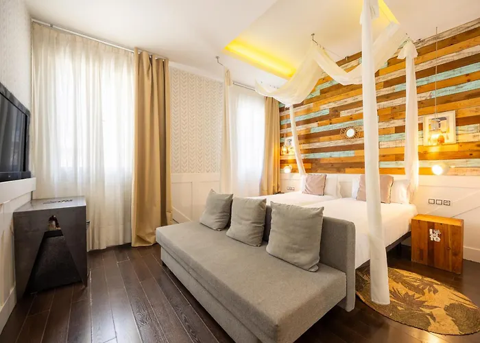 Hotel nahe College: Abalu Collection Hotel Life Gran Via